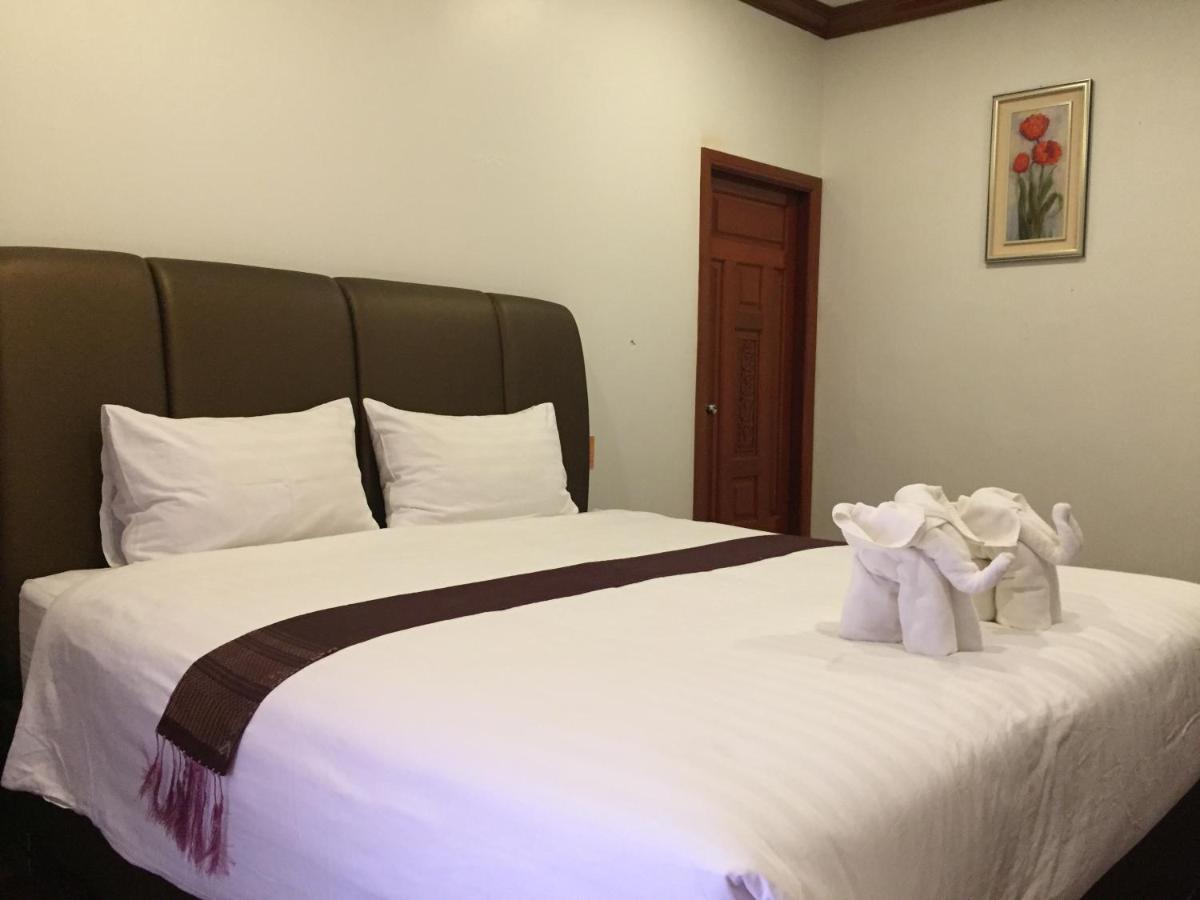 Nakhone Champa Hotel Паксе Экстерьер фото