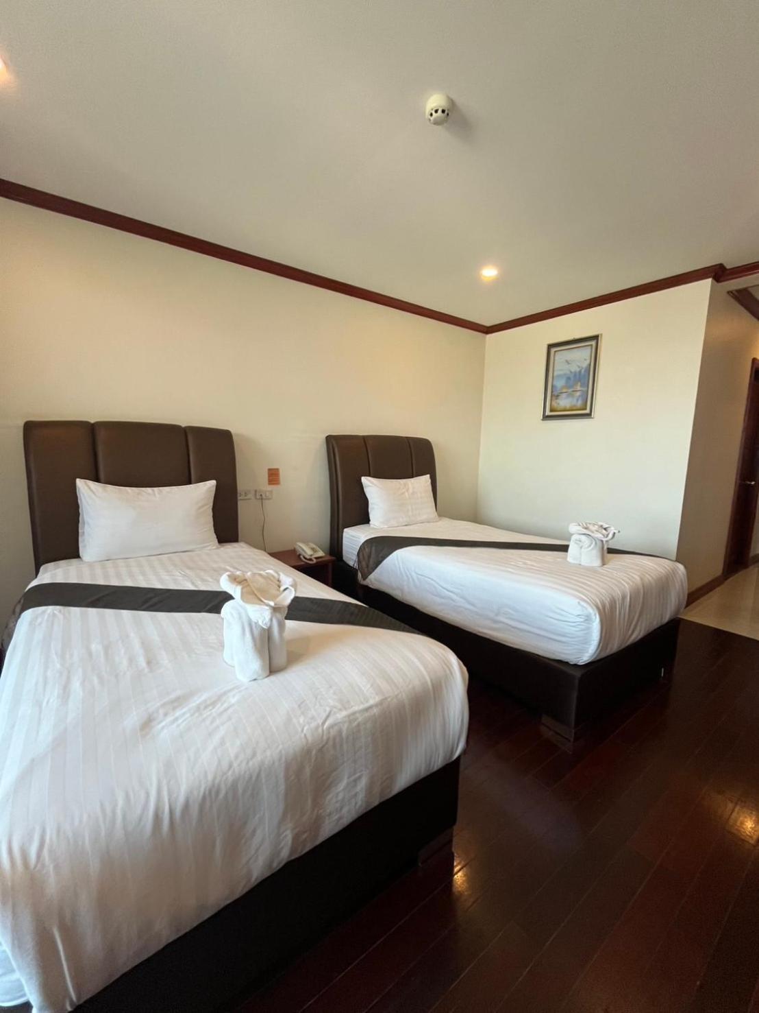 Nakhone Champa Hotel Паксе Экстерьер фото